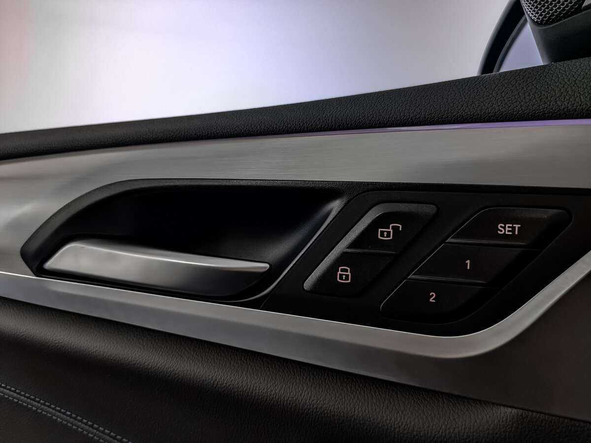 Купить BMW X4 с пробегом. Фото: #22