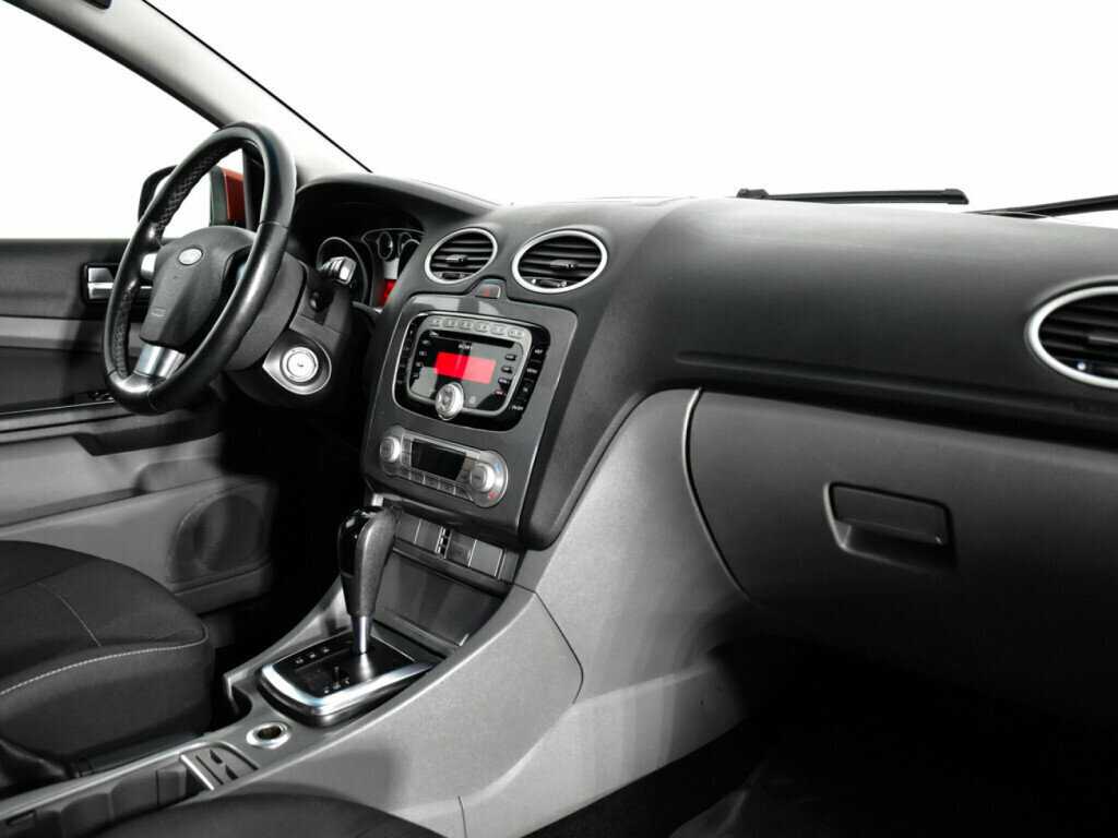 Купить Ford Focus с пробегом. Фото: #8