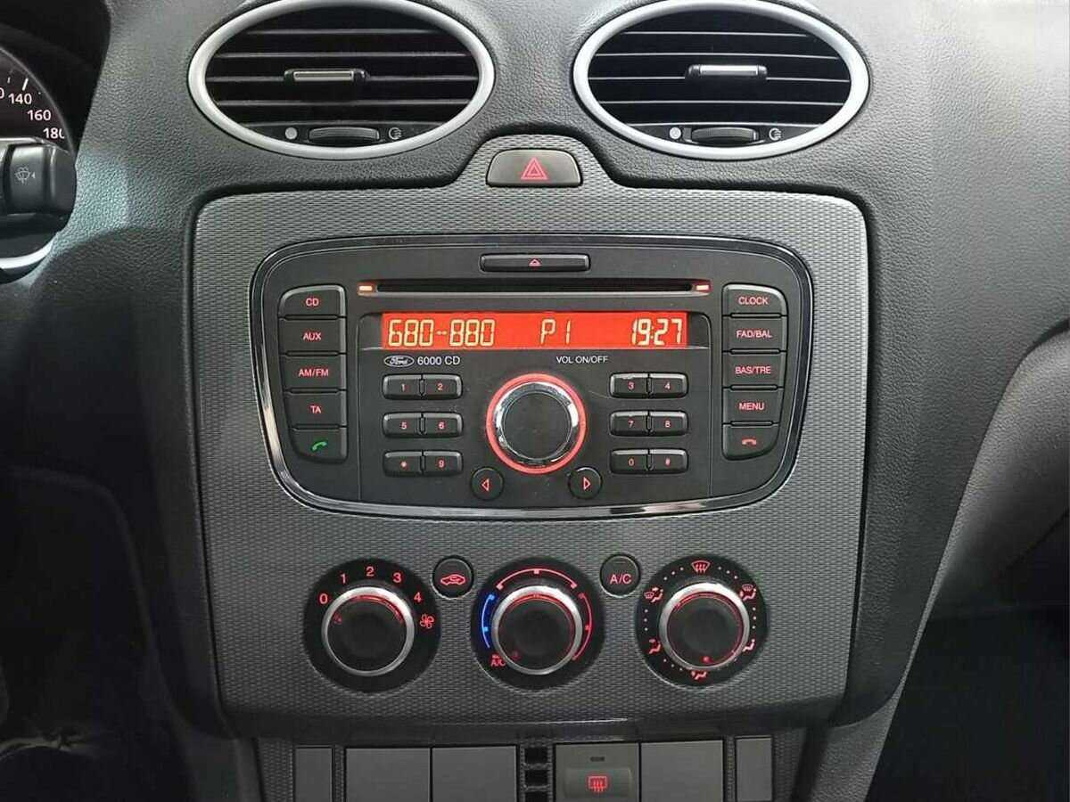 Купить Ford Focus с пробегом. Фото: #12