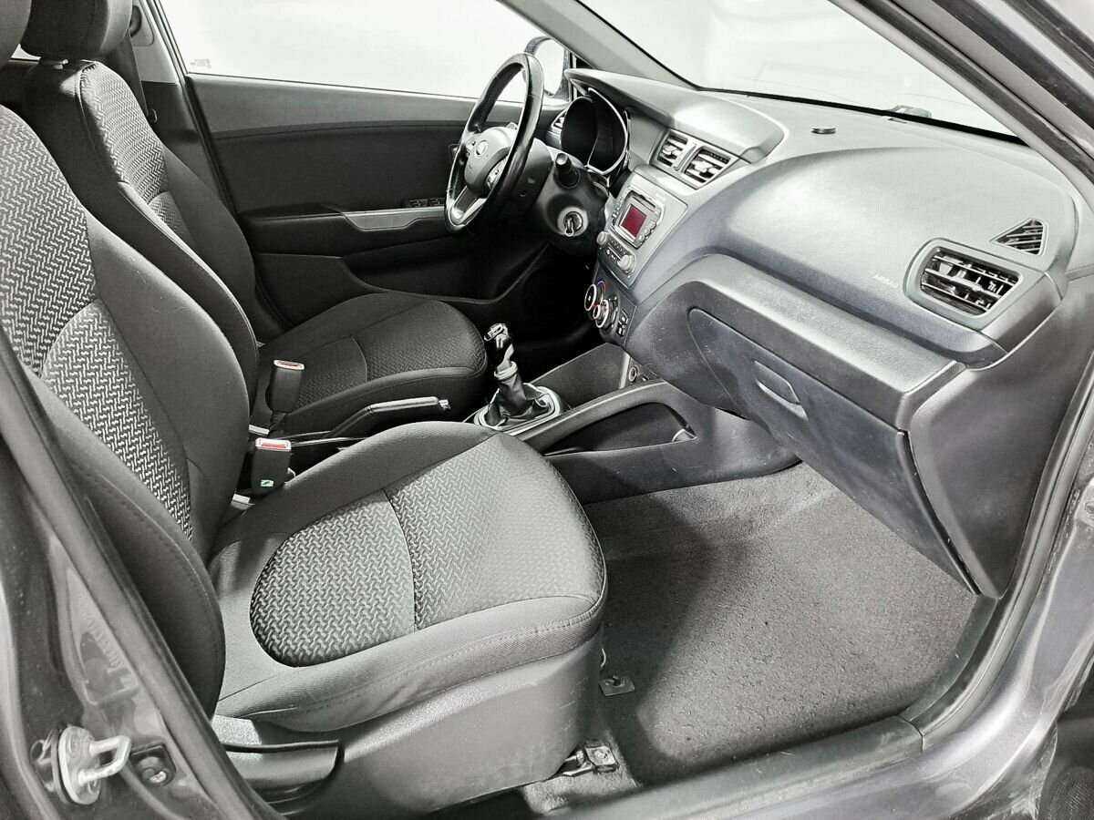 Купить Kia Rio с пробегом. Фото: #7