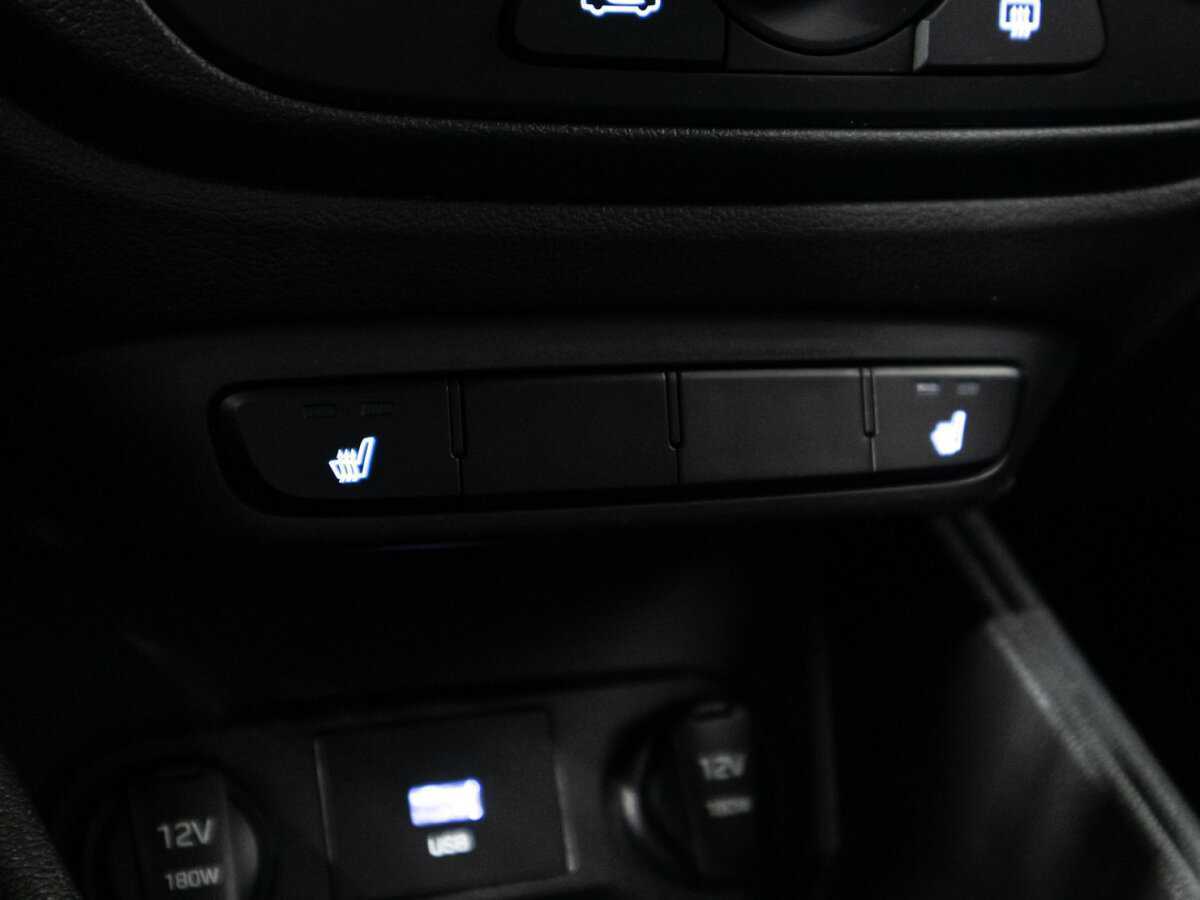 Купить Hyundai Solaris с пробегом. Фото: #16