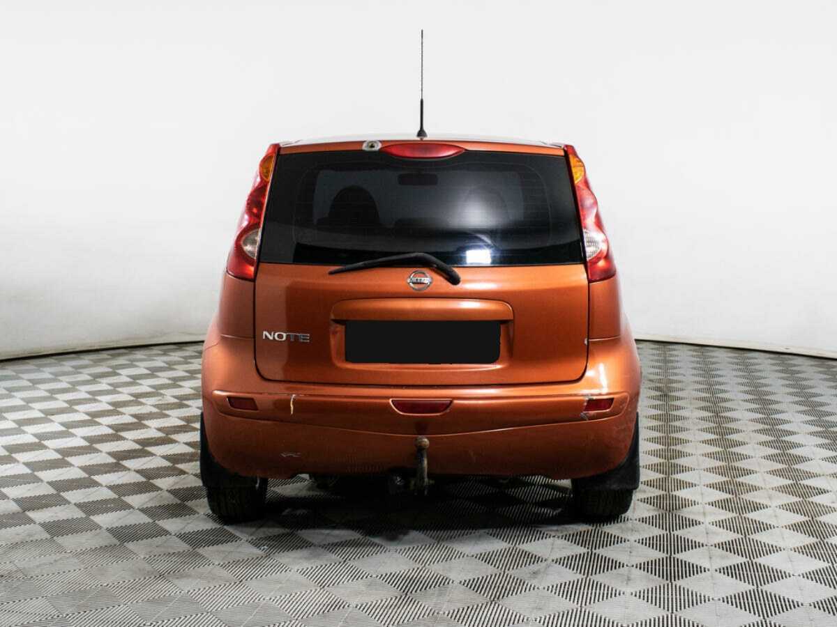 Купить Nissan Note с пробегом. Фото: #4