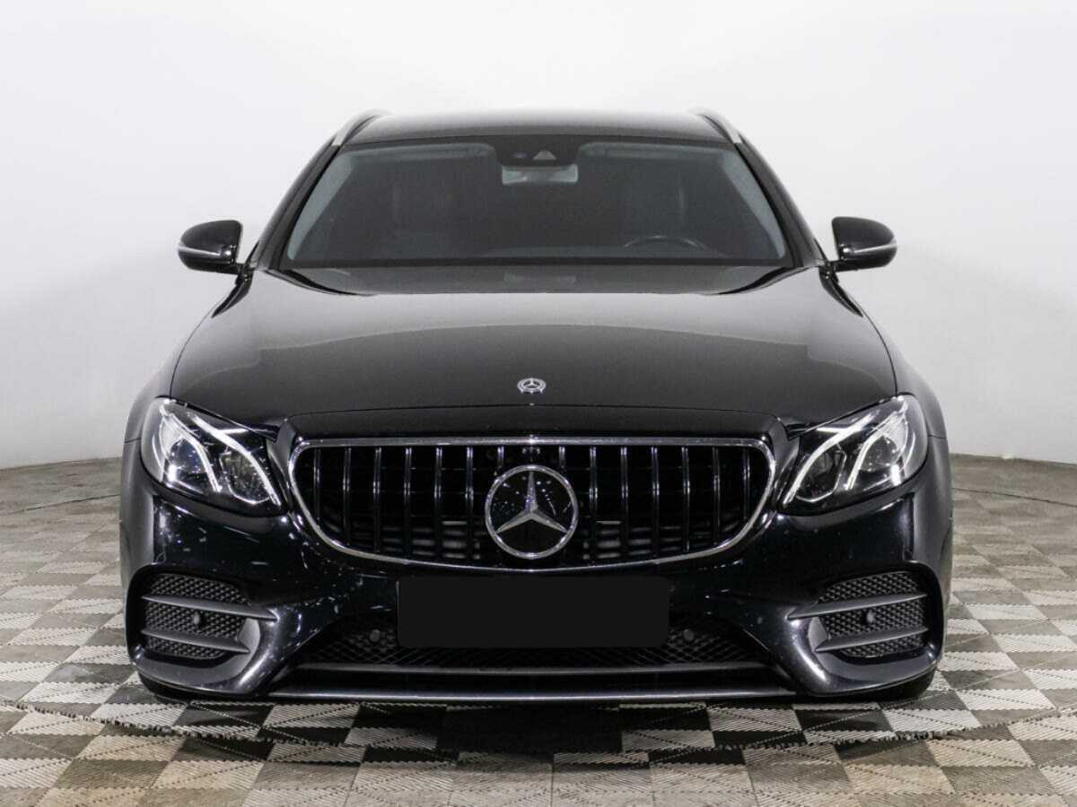Купить Mercedes-Benz E-Класс с пробегом. Фото: #1
