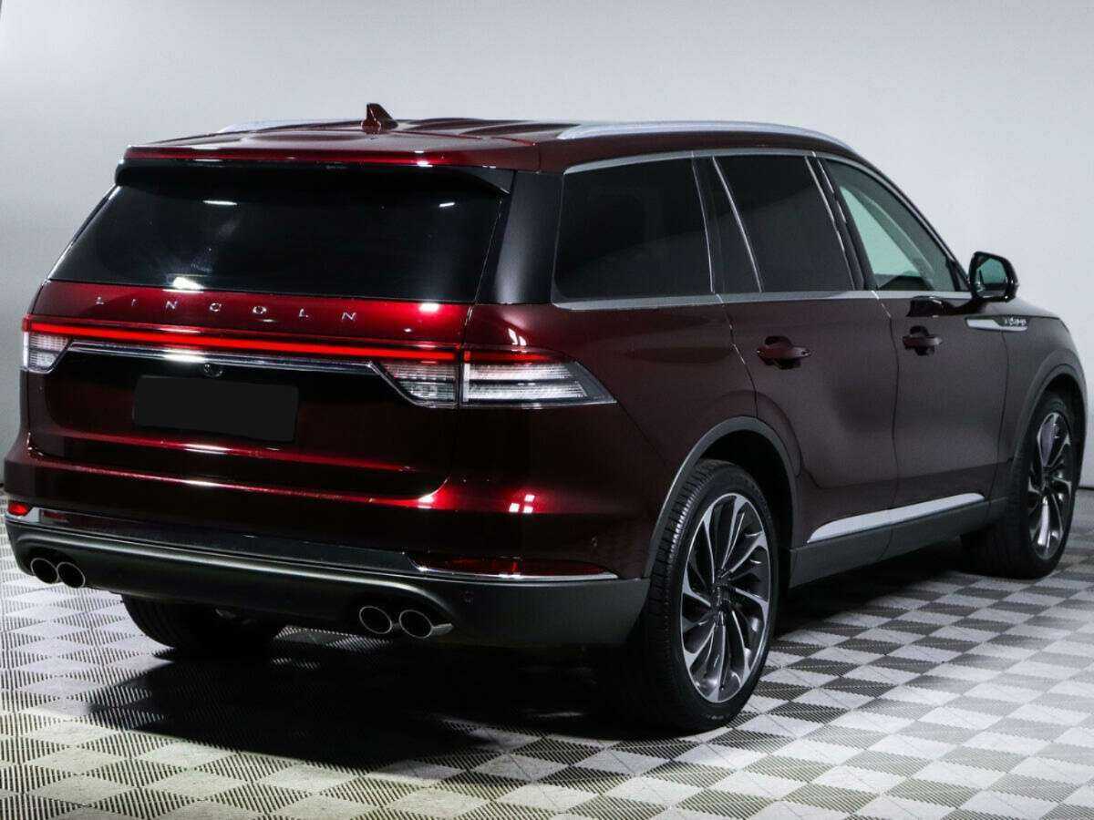 Купить Lincoln Aviator с пробегом. Фото: #3