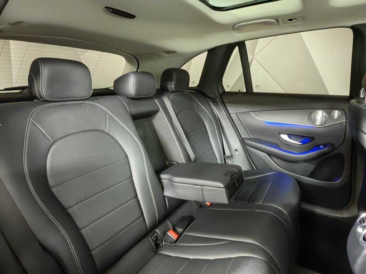 Купить Mercedes-Benz GLC с пробегом. Фото: #12