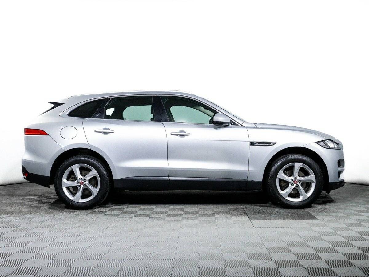 Купить Jaguar F-Pace с пробегом. Фото: #3