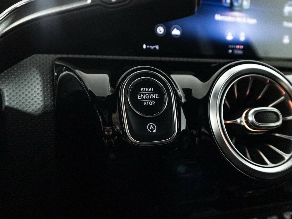 Купить Mercedes-Benz CLA с пробегом. Фото: #17