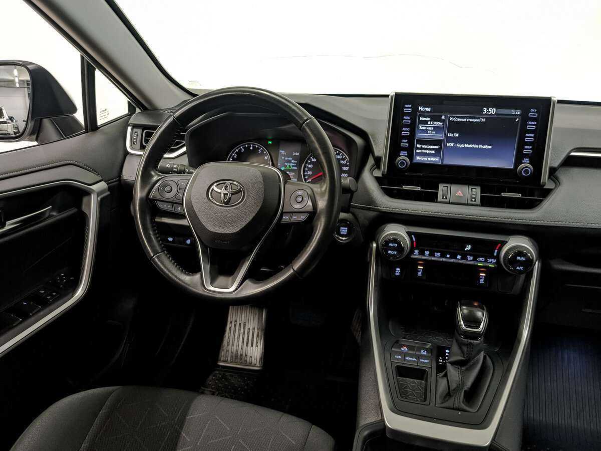 Купить Toyota RAV4 с пробегом. Фото: #16