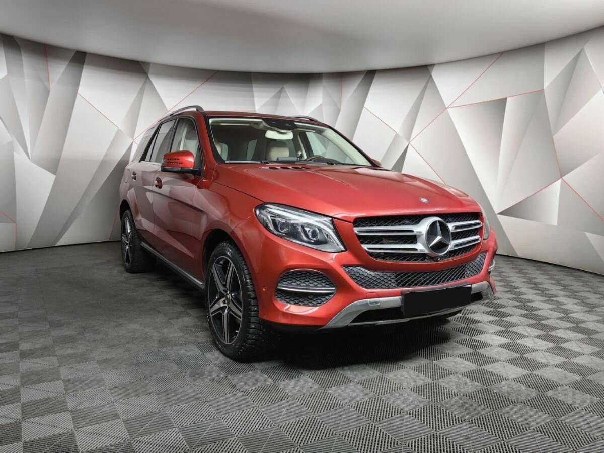 Купить Mercedes-Benz GLE с пробегом. Фото: #2