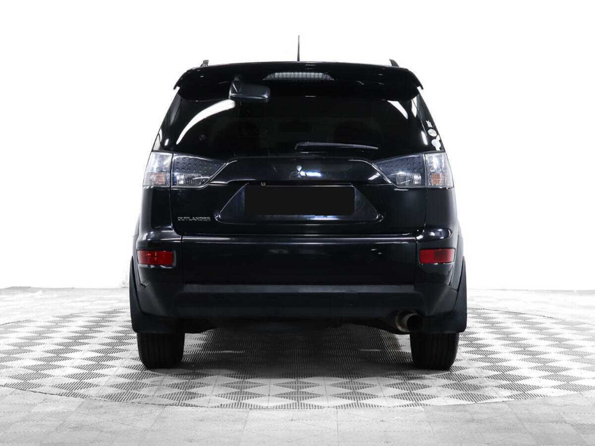 Купить Mitsubishi Outlander с пробегом. Фото: #4