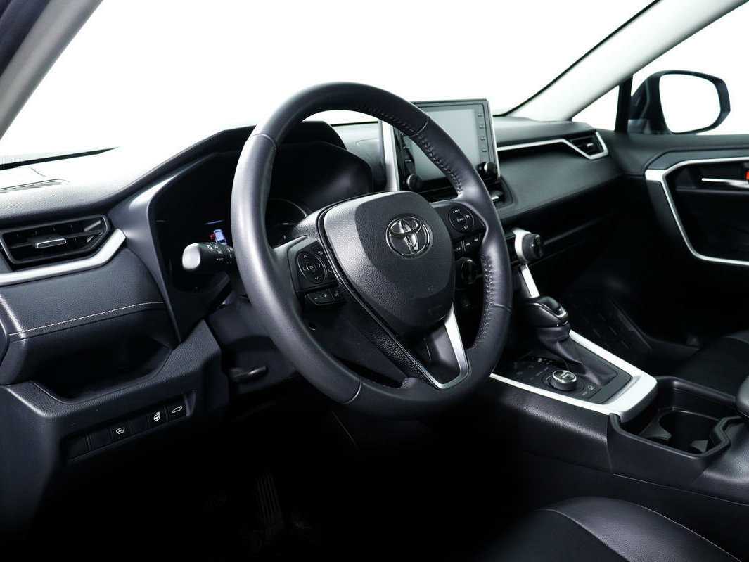 Купить Toyota RAV4 с пробегом. Фото: #12