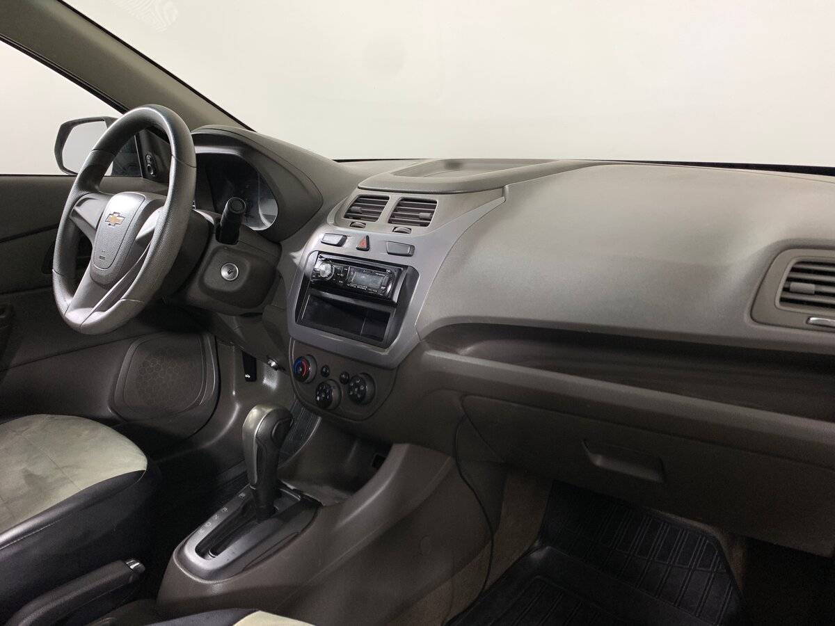 Купить Chevrolet Cobalt с пробегом. Фото: #12