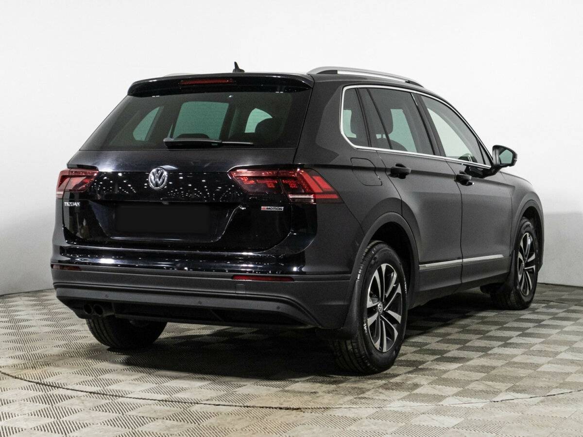Купить Volkswagen Tiguan с пробегом. Фото: #4