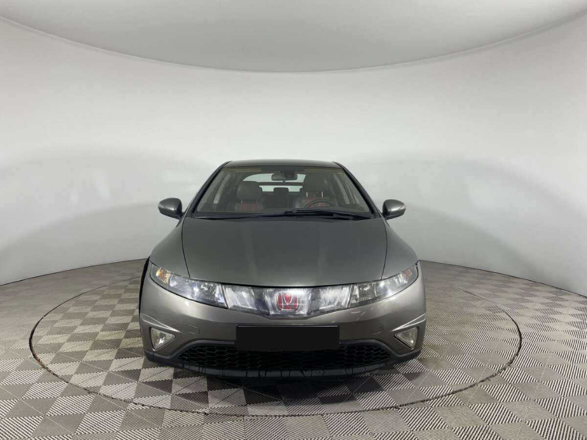 Купить Honda Civic с пробегом. Фото: #1