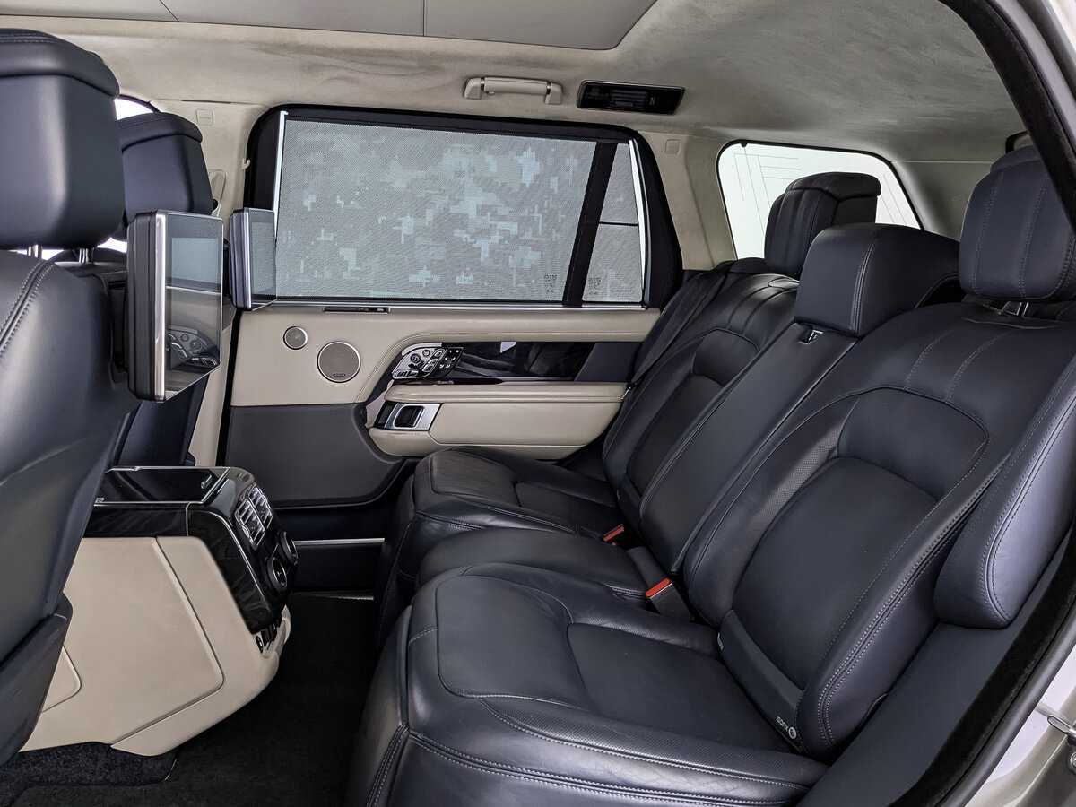 Купить Land Rover Range Rover с пробегом. Фото: #17