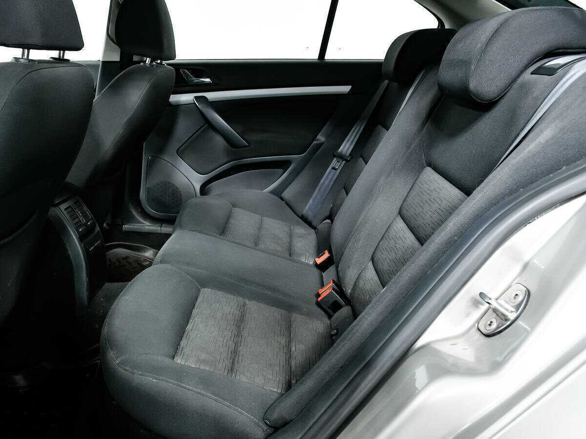 Купить Skoda Octavia с пробегом. Фото: #11