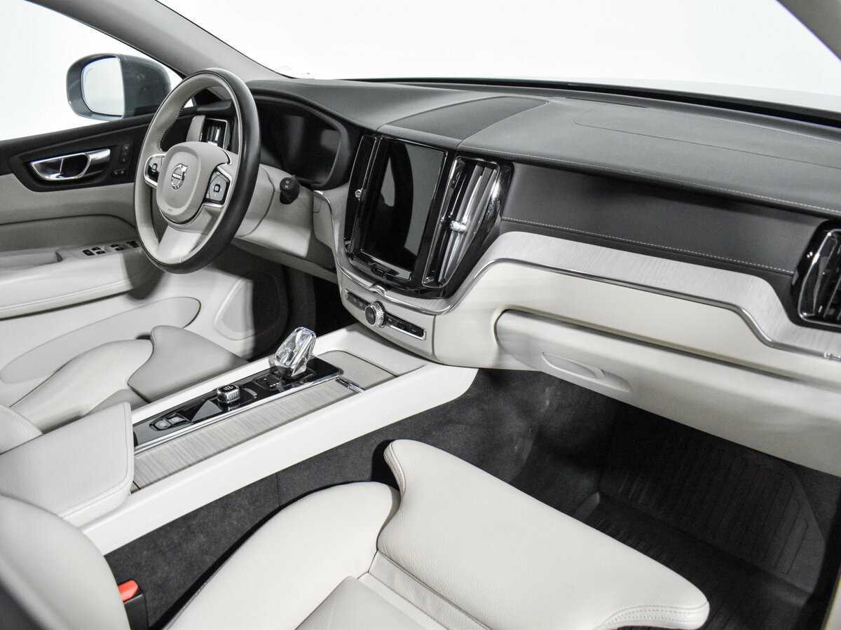 Купить Volvo XC60 с пробегом. Фото: #12