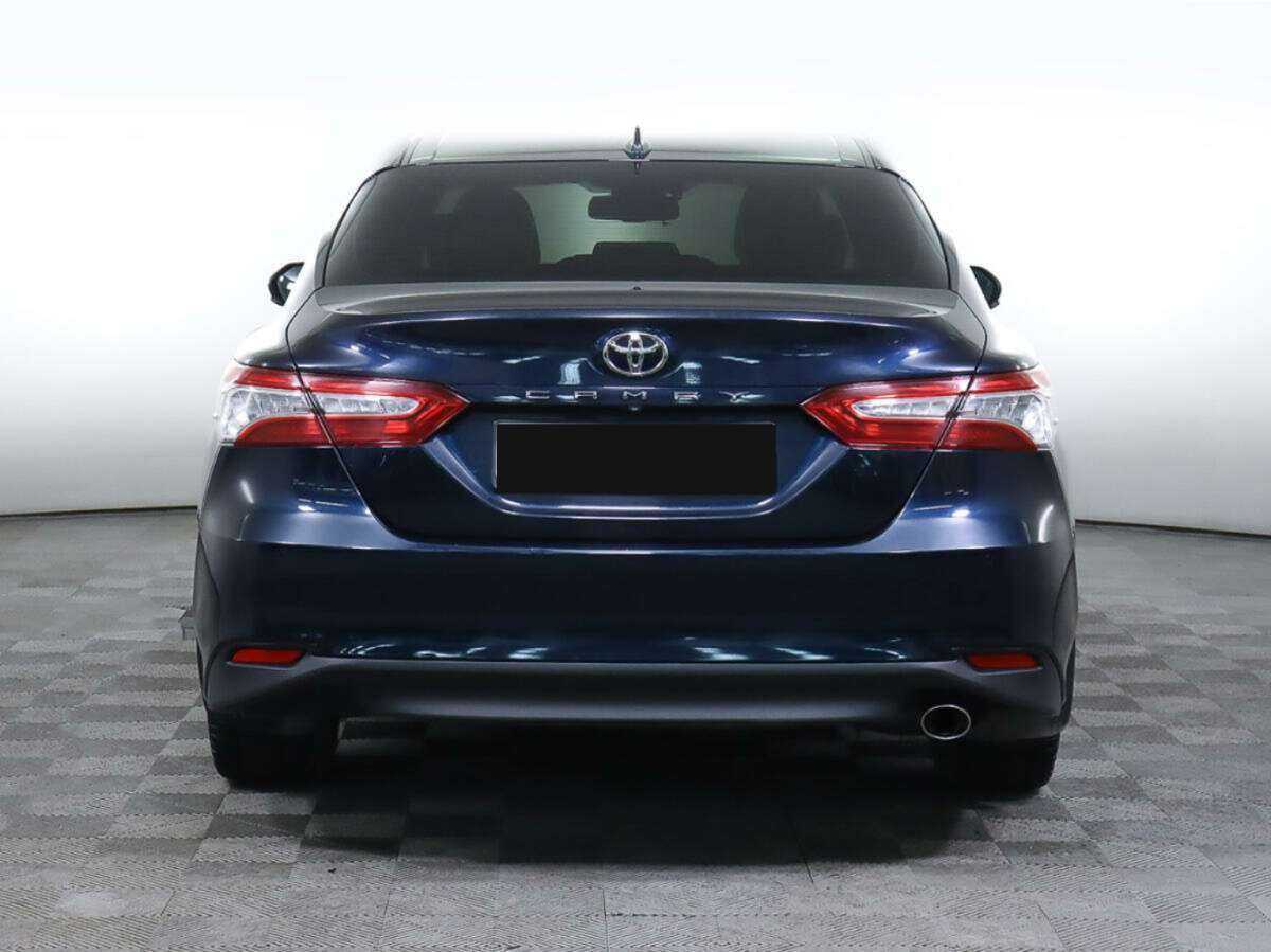 Купить Toyota Camry с пробегом. Фото: #4