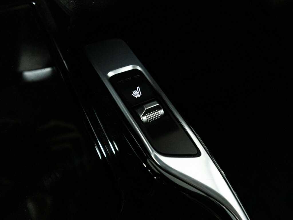 Купить Kia Sorento с пробегом. Фото: #23
