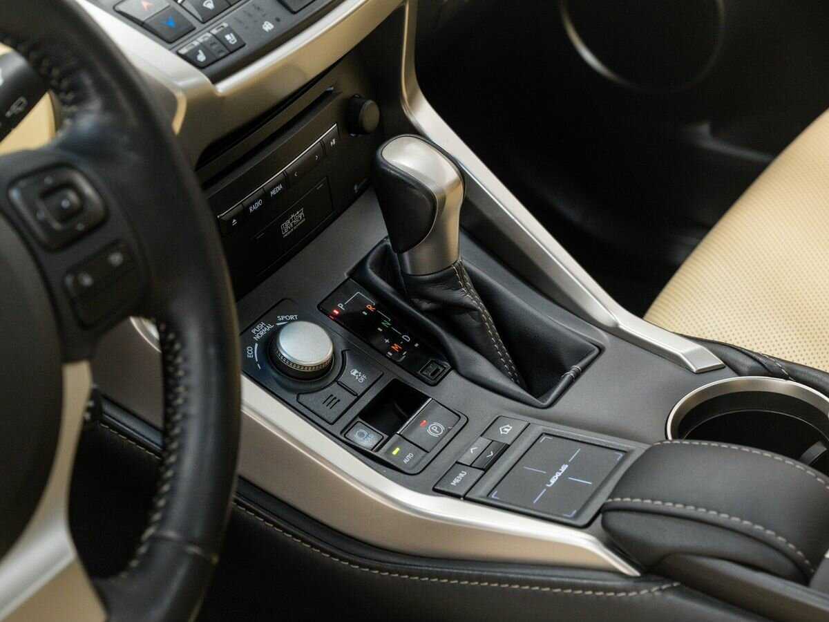 Купить Lexus NX с пробегом. Фото: #20