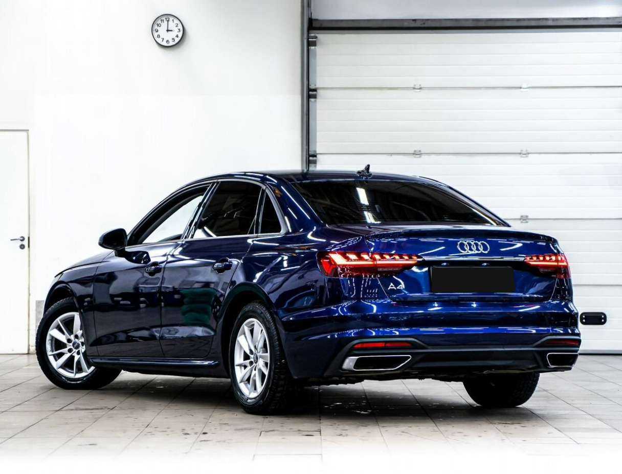 Купить Audi A4 с пробегом. Фото: #3