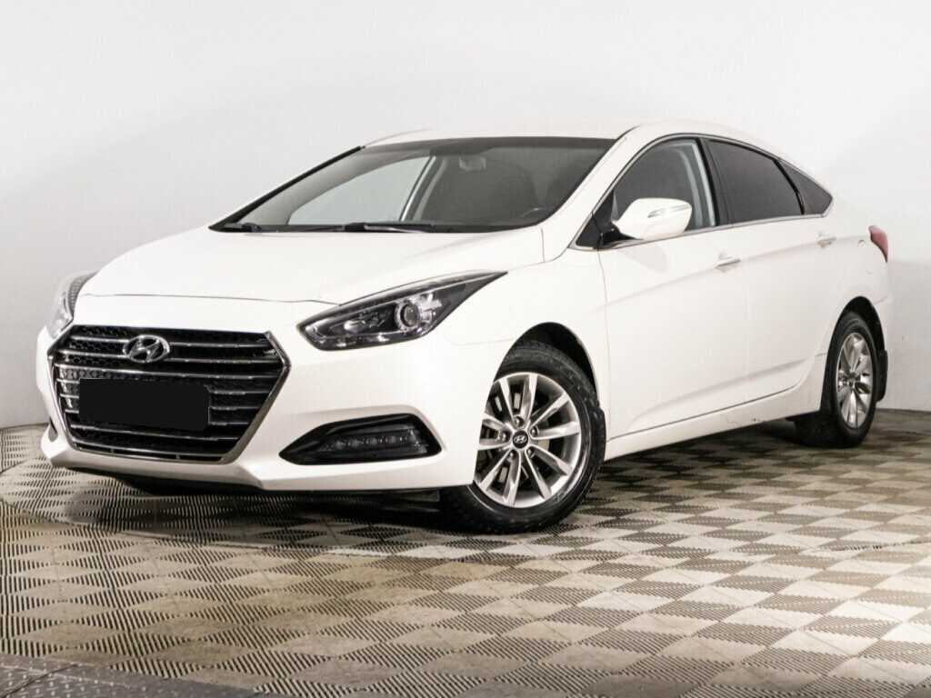 Купить Hyundai i40 с пробегом. Посмотреть фото