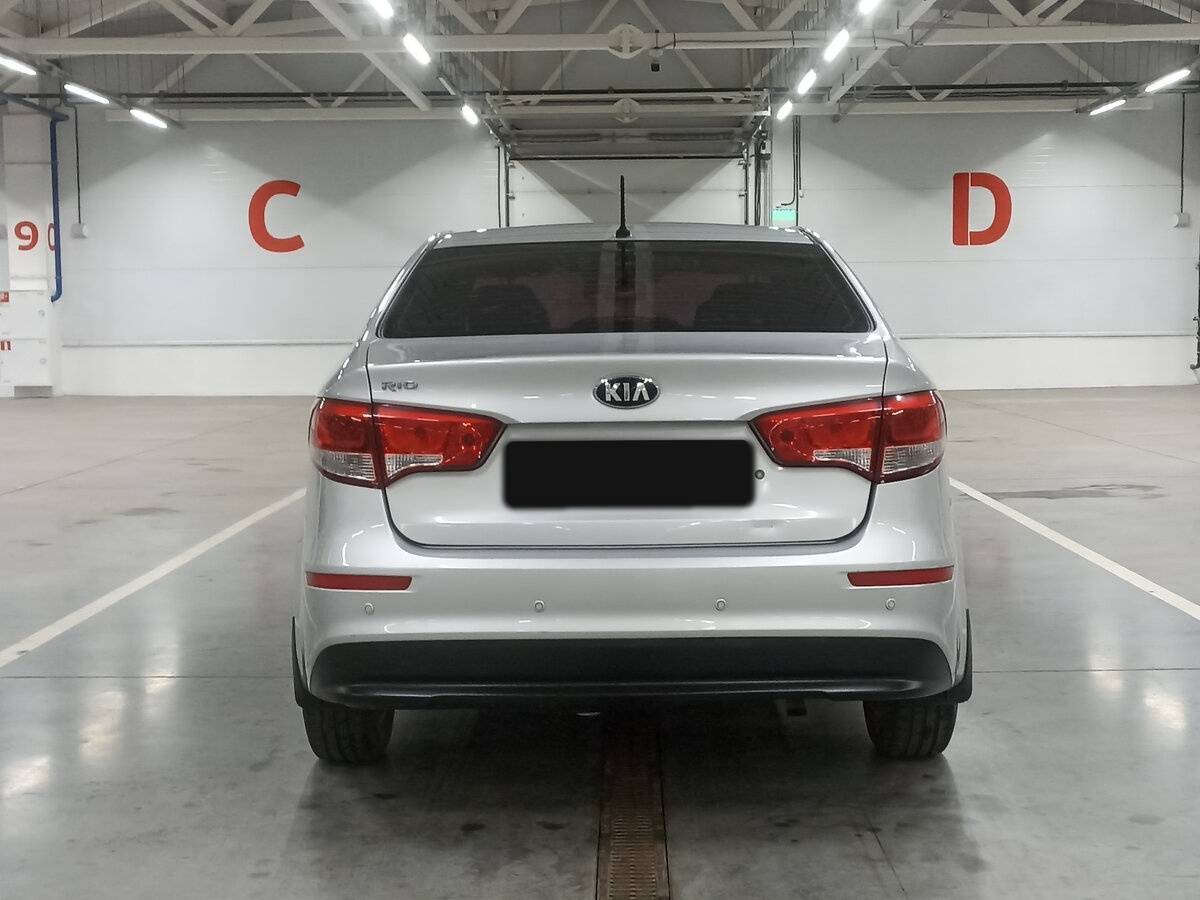 Купить Kia Rio с пробегом. Фото: #5