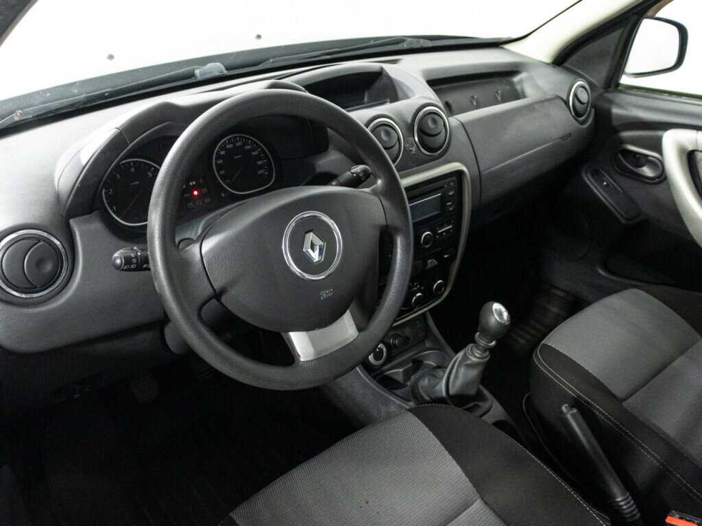 Купить Renault Duster с пробегом. Фото: #9