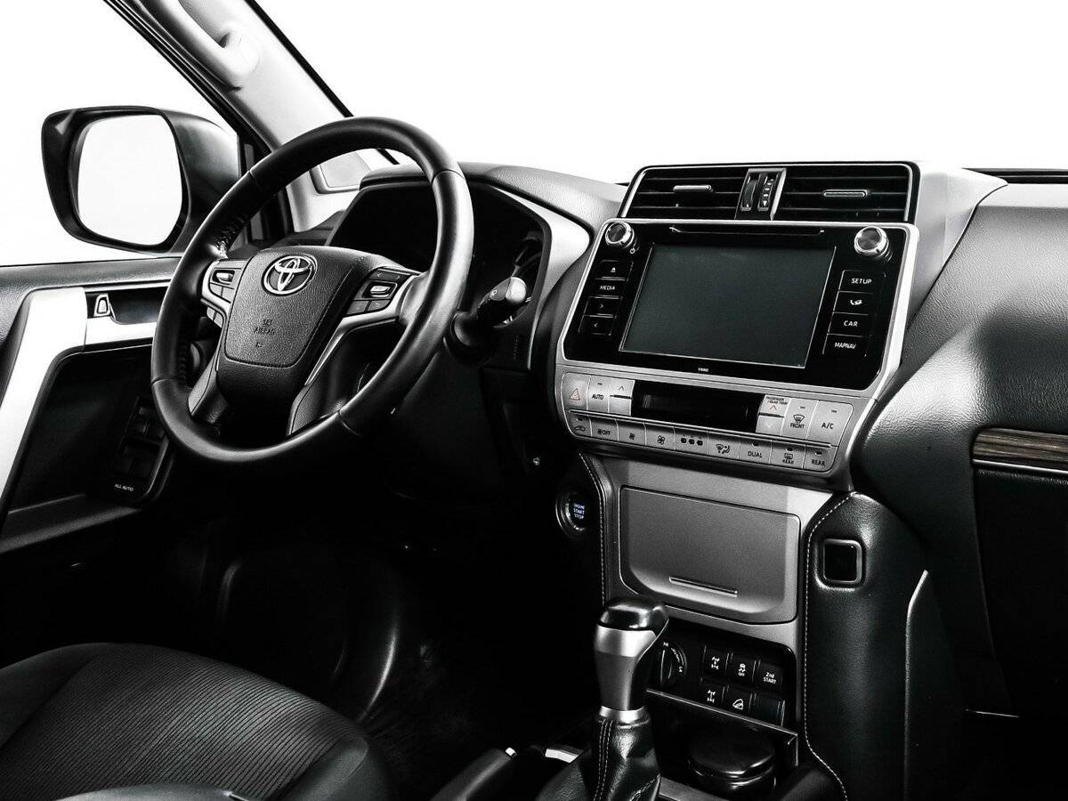 Купить Toyota Land Cruiser Prado с пробегом. Фото: #8