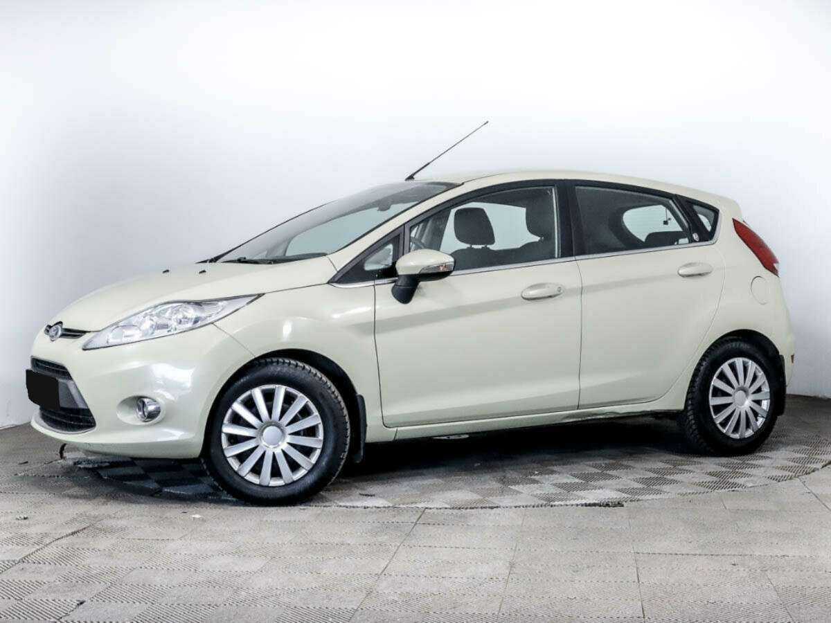 Купить Ford Fiesta с пробегом. Посмотреть фото