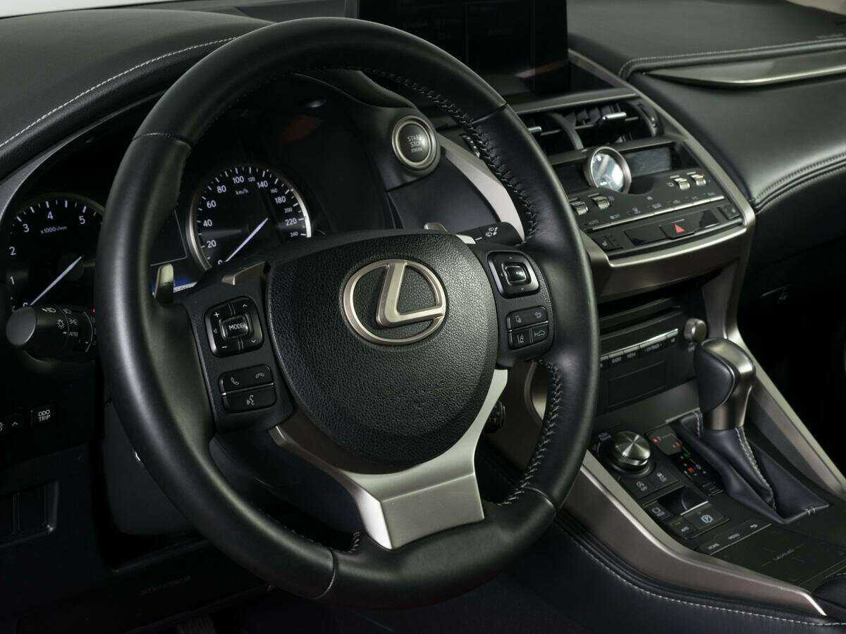 Купить Lexus NX с пробегом. Фото: #13