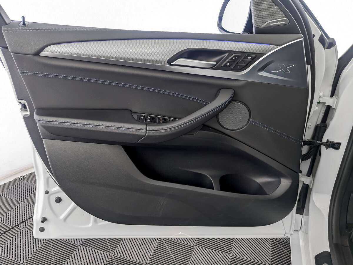 Купить BMW X4 с пробегом. Фото: #14