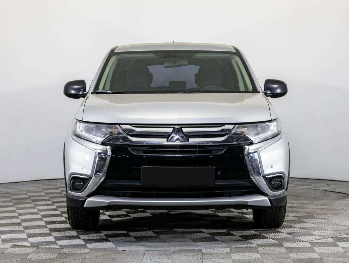 Купить Mitsubishi Outlander с пробегом. Фото: #1