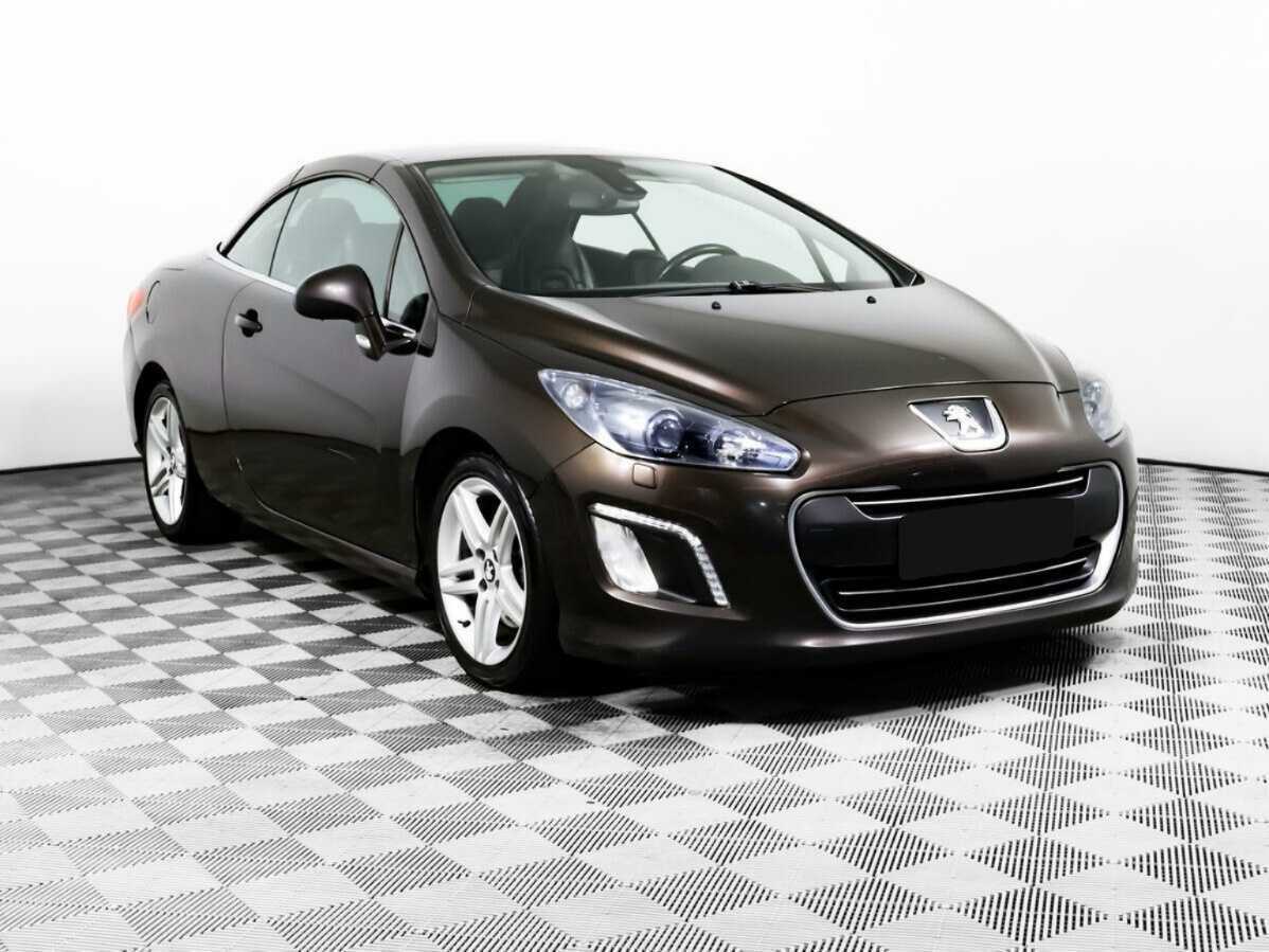 Купить Peugeot 308 с пробегом. Фото: #2