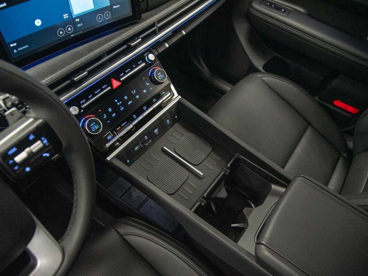 Купить Hyundai Santa Fe с пробегом. Фото: #4