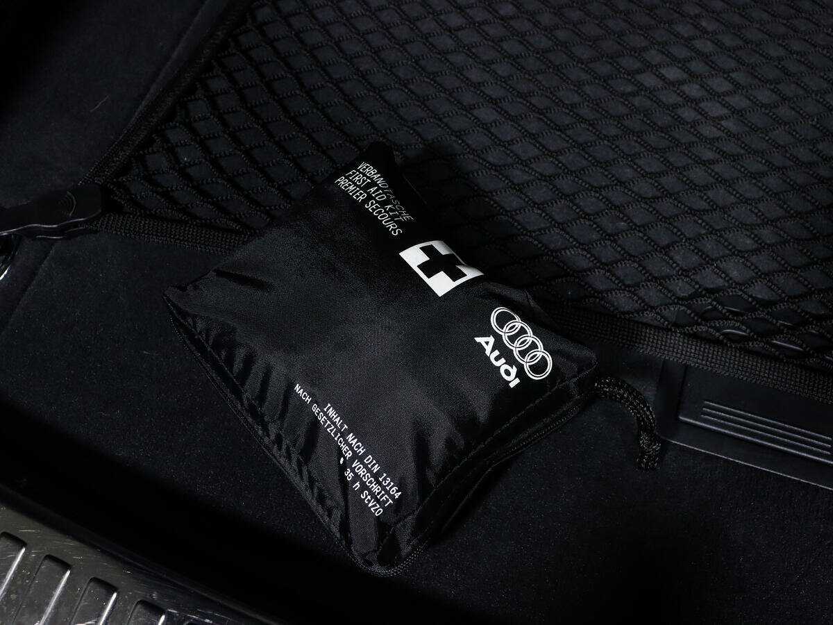 Купить Audi e-tron с пробегом. Фото: #16