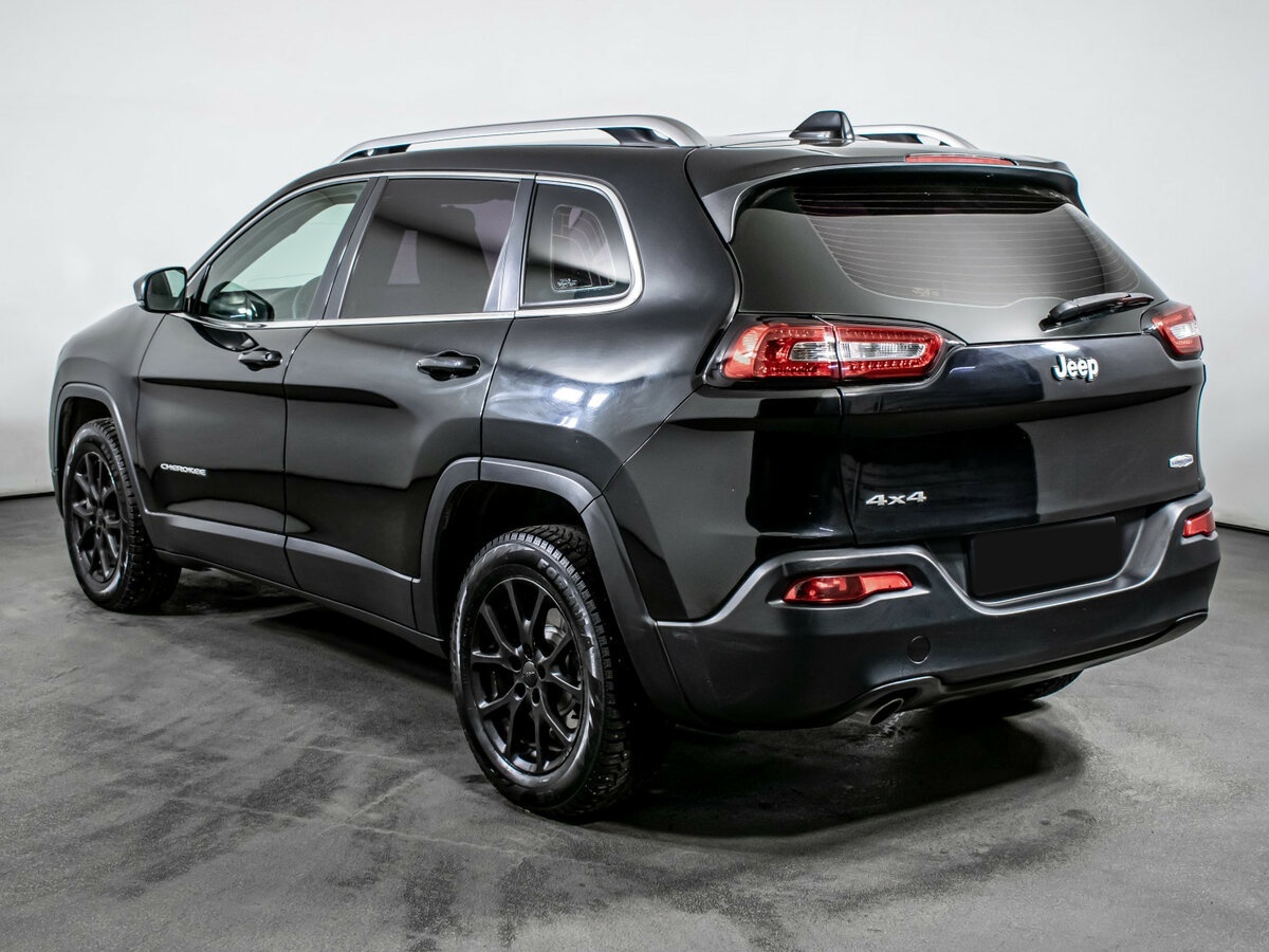 Купить Jeep Cherokee с пробегом. Фото: #6