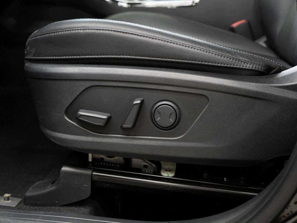 Купить Kia Sorento с пробегом. Фото: #17