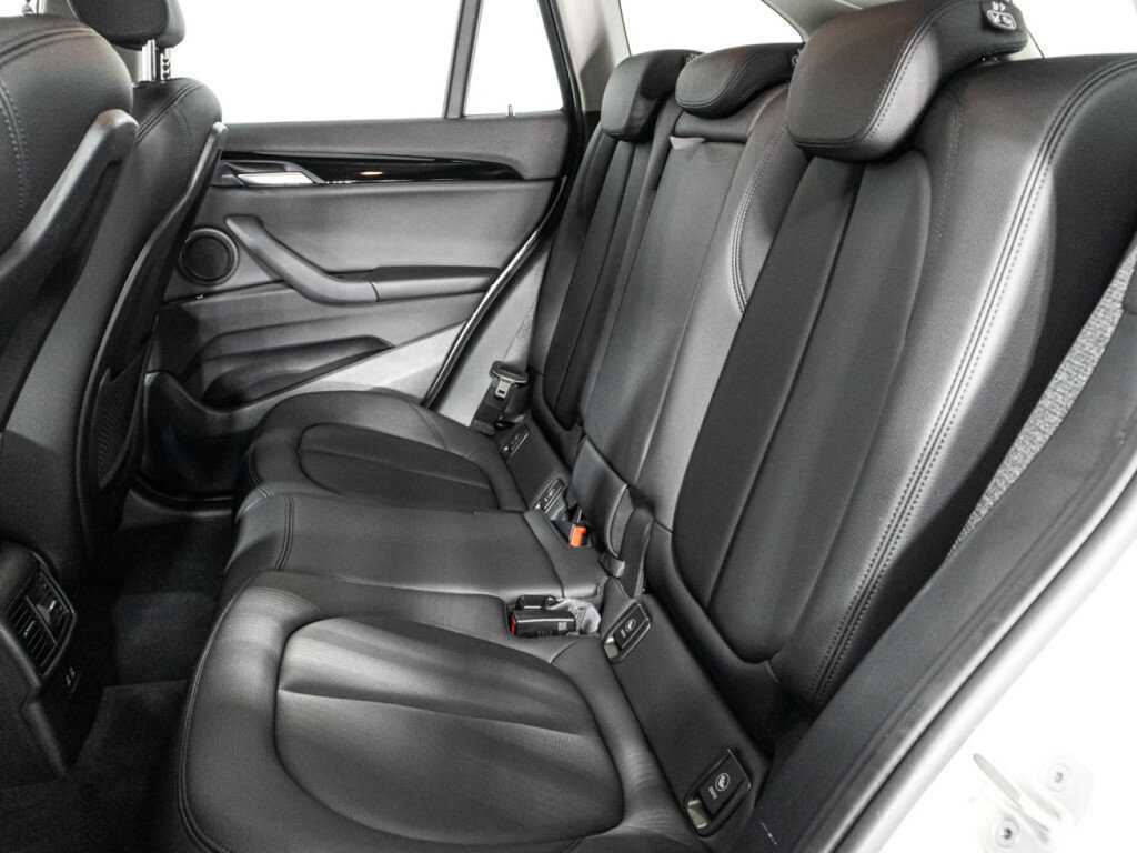 Купить BMW X1 с пробегом. Фото: #9