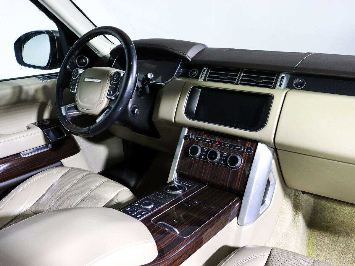 Купить Land Rover Range Rover с пробегом. Фото: #5