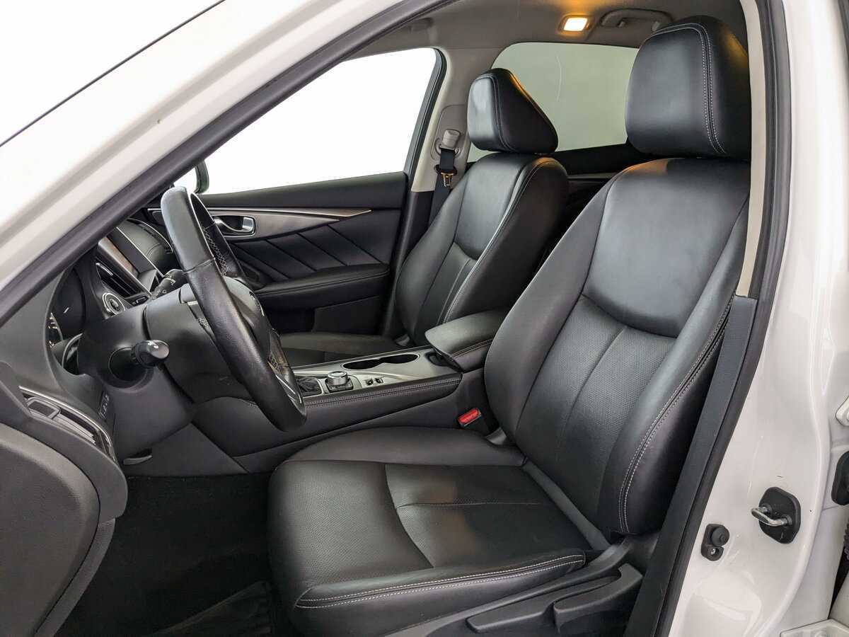 Купить Infiniti Q50 с пробегом. Фото: #15
