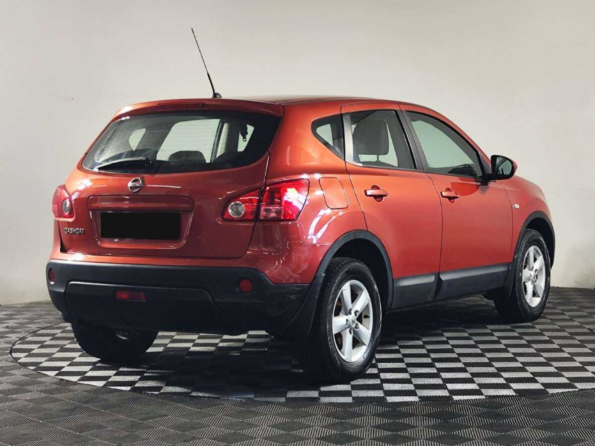 Купить Nissan Qashqai с пробегом. Фото: #2