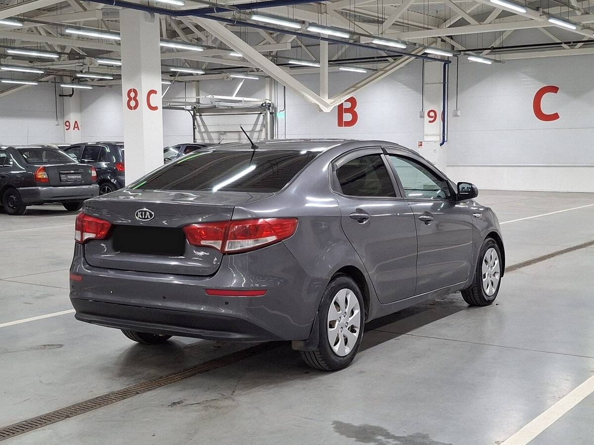 Купить Kia Rio с пробегом. Фото: #4