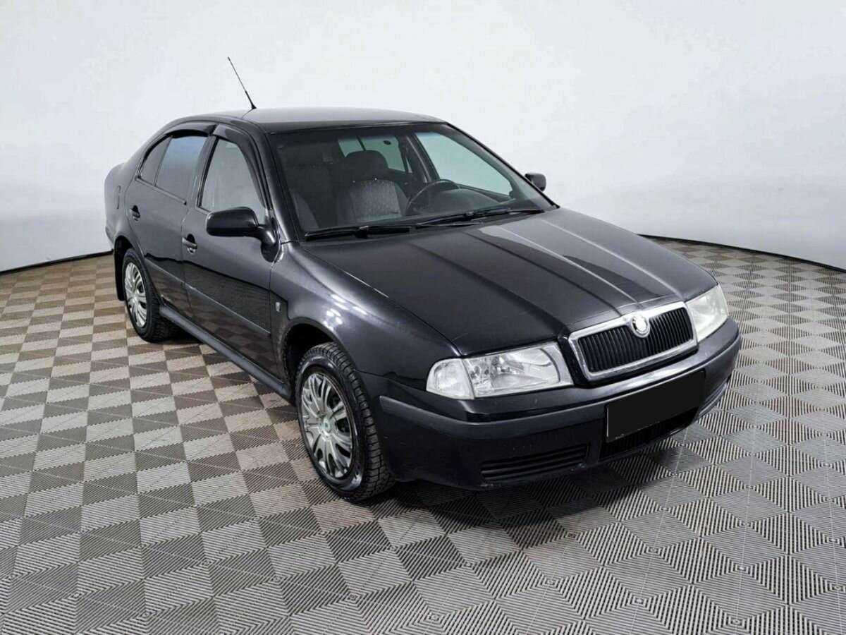Купить Skoda Octavia с пробегом. Фото: #2