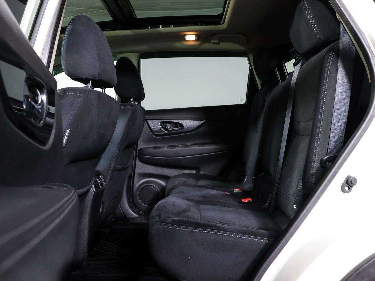 Купить Nissan X-Trail с пробегом. Фото: #9