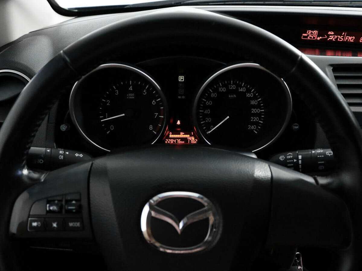 Купить Mazda 5 с пробегом. Фото: #18