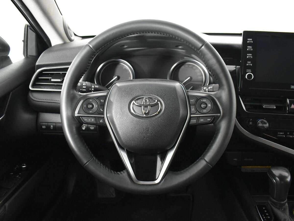 Купить Toyota Camry с пробегом. Фото: #11