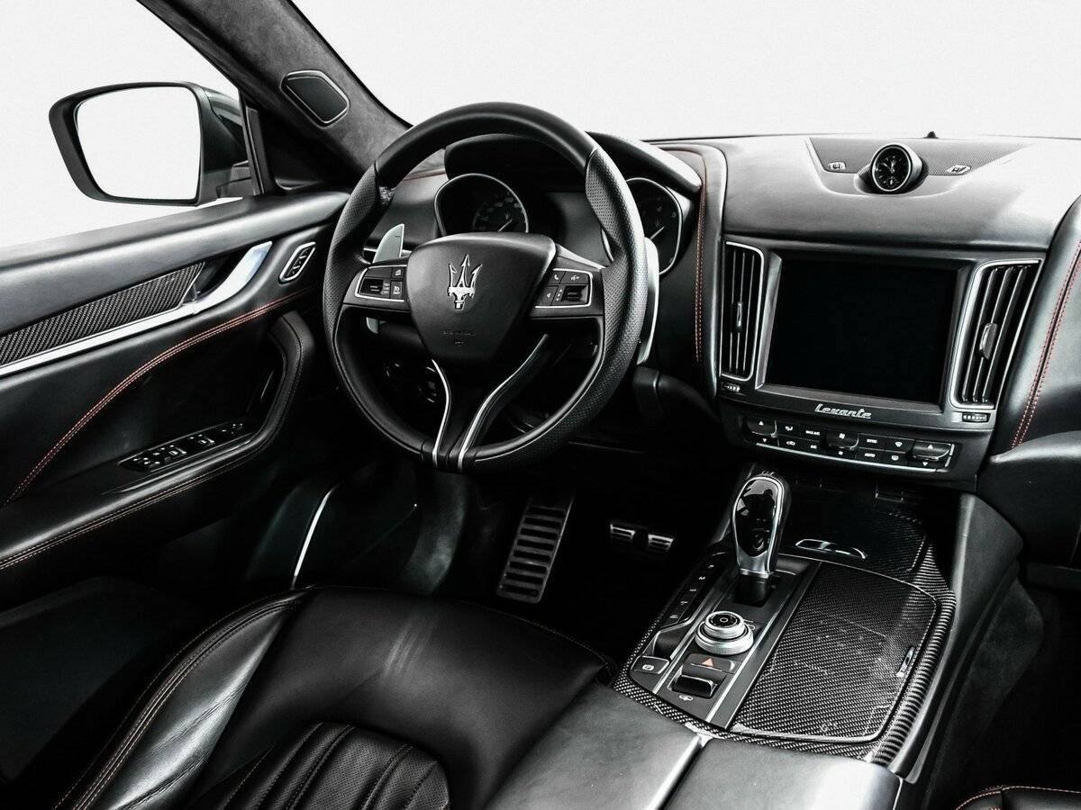 Купить Maserati Levante с пробегом. Фото: #8