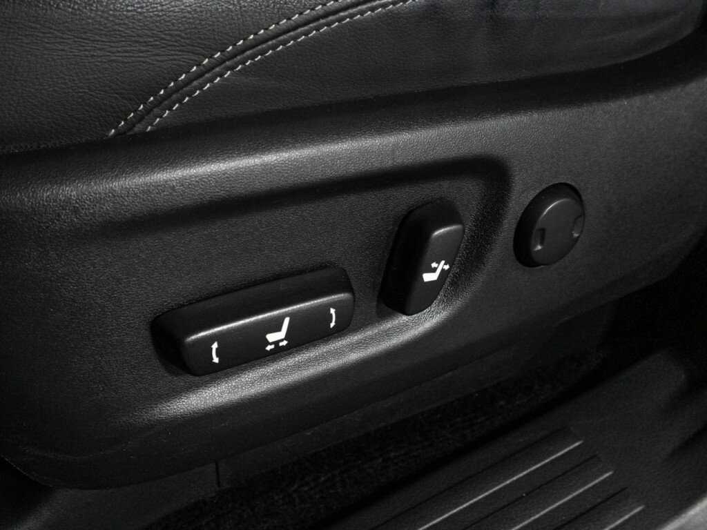 Купить Toyota Land Cruiser Prado с пробегом. Фото: #12