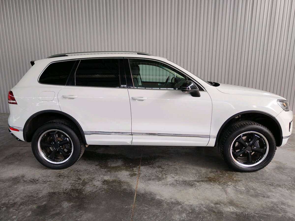 Купить Volkswagen Touareg с пробегом. Фото: #3